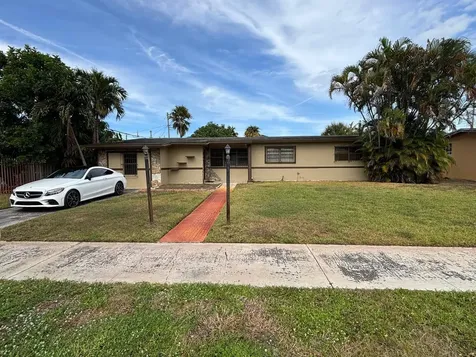 4115 NW 191st Terrace Miami Gardens FL 33055