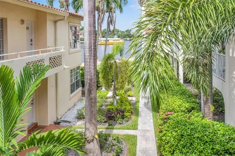 341 N Birch Road Fort Lauderdale FL 33304