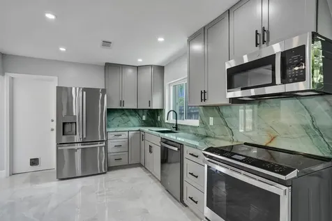 1424 Adams Street Hollywood FL 33020