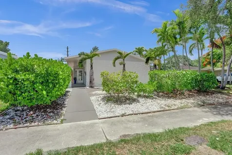 1424 Adams Street Hollywood FL 33020