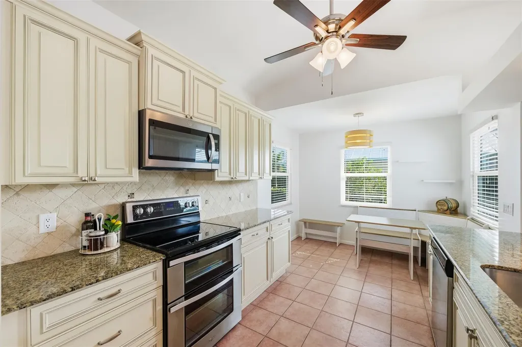 2360 SE Bordeaux Court Port St Lucie FL 34952