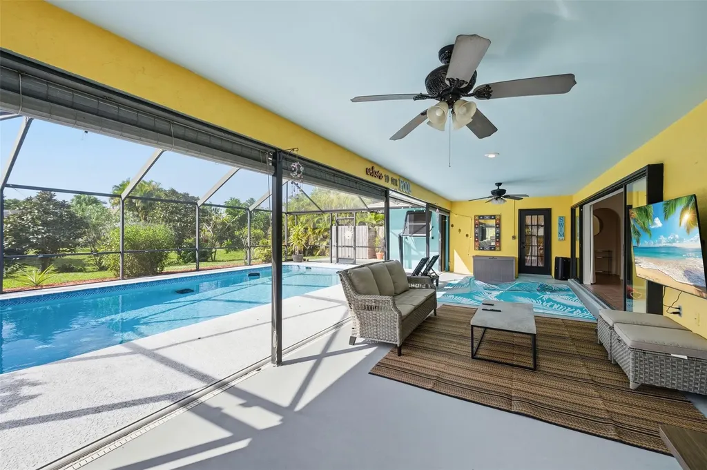 2360 SE Bordeaux Court Port St Lucie FL 34952
