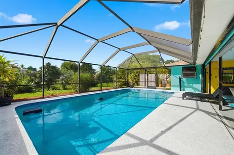 2360 SE Bordeaux Court Port St Lucie FL 34952