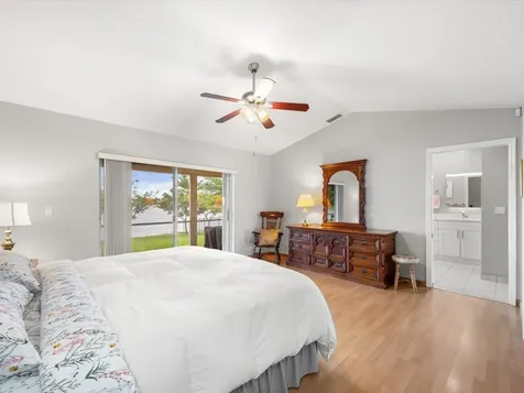 1011 NW 193rd Avenue Pembroke Pines FL 33029