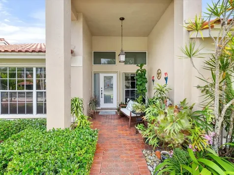 1011 NW 193rd Avenue Pembroke Pines FL 33029