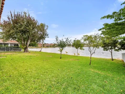 1011 NW 193rd Avenue Pembroke Pines FL 33029
