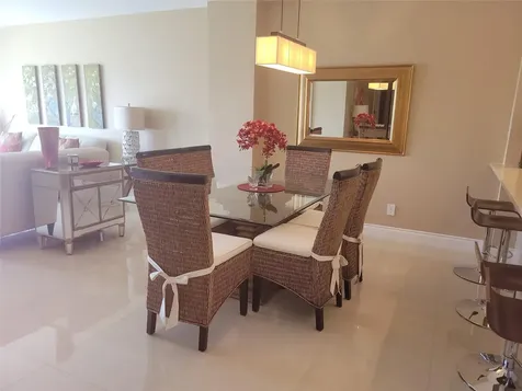 19370 Collins Avenue Sunny Isles Beach FL 33160