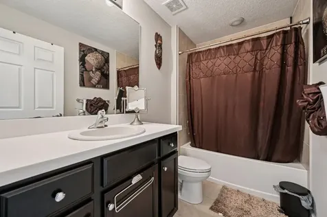 593 NW Avon Avenue Port St Lucie FL 34983
