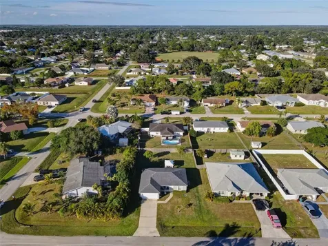 593 NW Avon Avenue Port St Lucie FL 34983