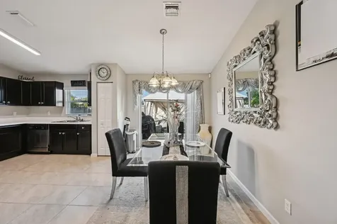 593 NW Avon Avenue Port St Lucie FL 34983