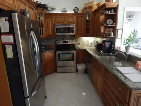 7921 NW 4th Street Plantation FL 33324