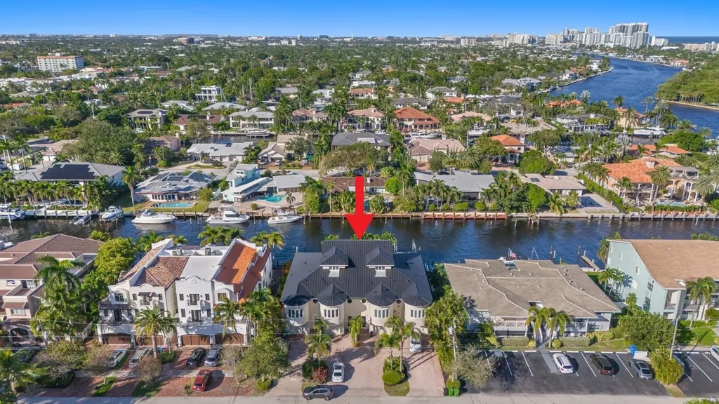 2739 NE 15th Street Fort Lauderdale FL 33304
