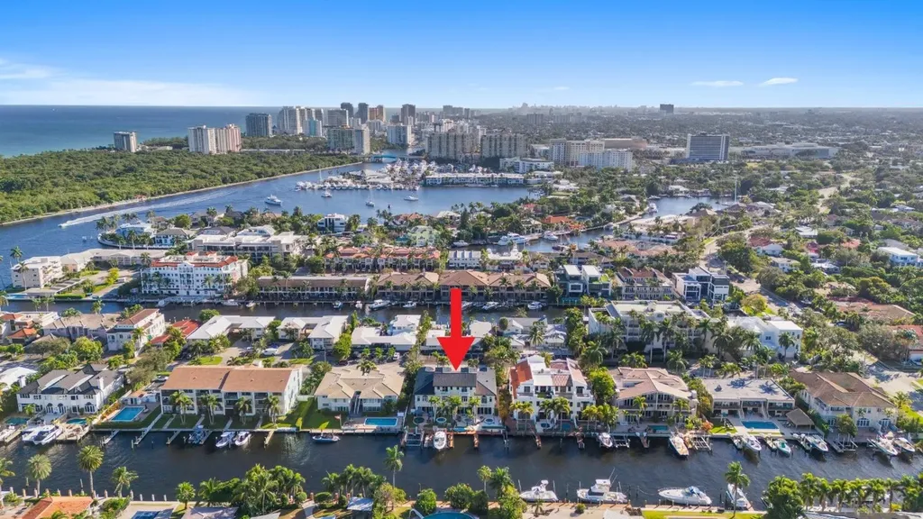 2739 NE 15th Street Fort Lauderdale FL 33304