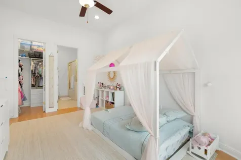 2739 NE 15th Street Fort Lauderdale FL 33304