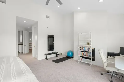 2739 NE 15th Street Fort Lauderdale FL 33304