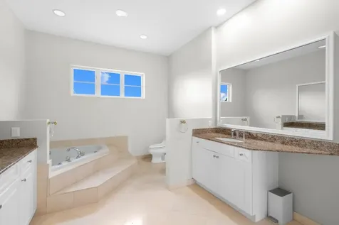 2739 NE 15th Street Fort Lauderdale FL 33304