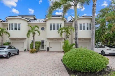 2739 NE 15th Street Fort Lauderdale FL 33304