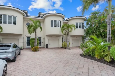 2739 NE 15th Street Fort Lauderdale FL 33304