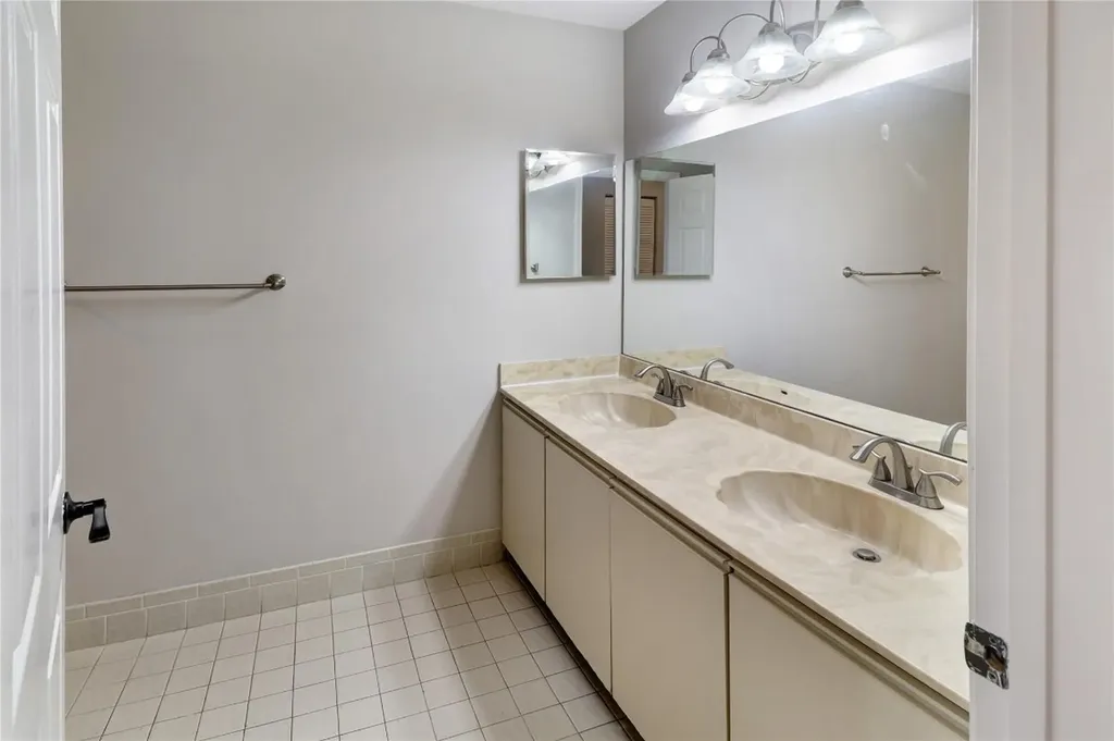 11310 Lake Tree Court Boca Raton FL 33498
