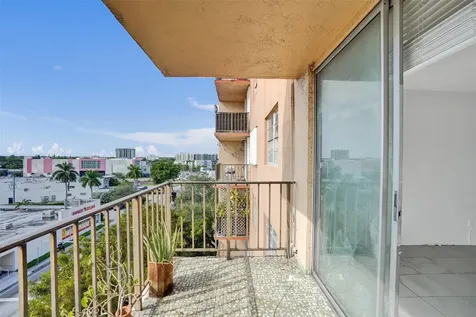 1465 NE 123rd Street North Miami FL 33161