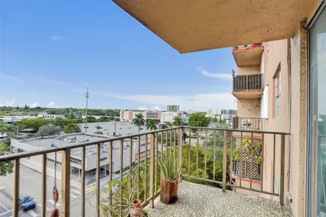 1465 NE 123rd Street North Miami FL 33161