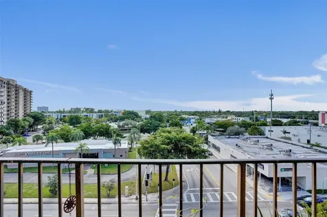 1465 NE 123rd Street North Miami FL 33161