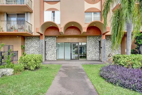 1465 NE 123rd Street North Miami FL 33161