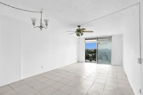 1465 NE 123rd Street North Miami FL 33161