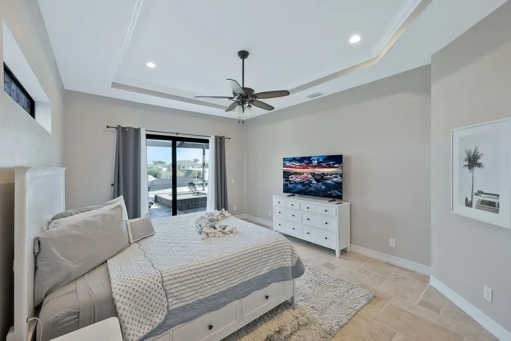 4107 SW 11th Avenue Cape Coral FL 33914