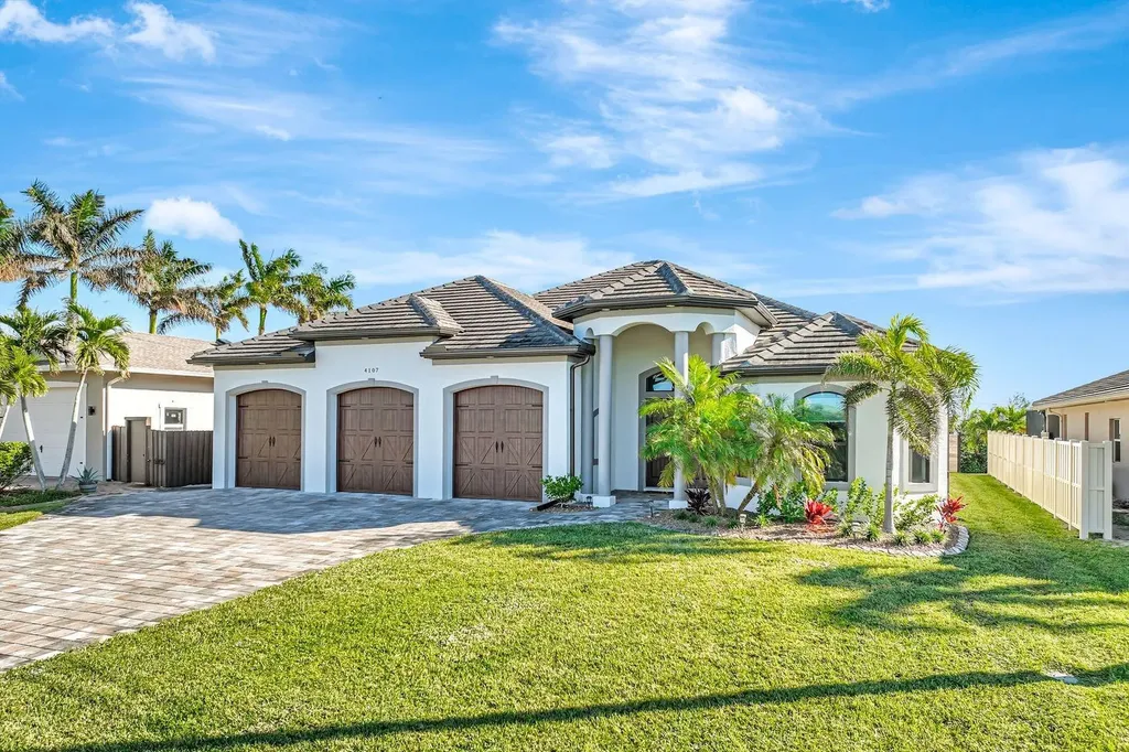 4107 SW 11th Avenue Cape Coral FL 33914