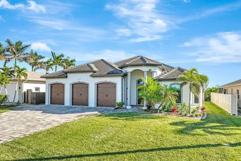 4107 SW 11th Avenue Cape Coral FL 33914