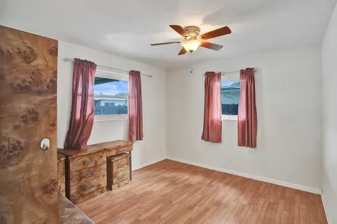 731 SW 71st Terrace Pembroke Pines FL 33023