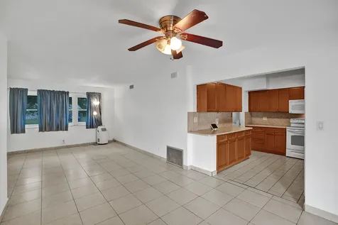 731 SW 71st Terrace Pembroke Pines FL 33023