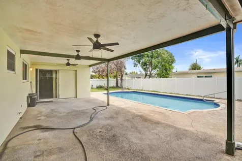 731 SW 71st Terrace Pembroke Pines FL 33023