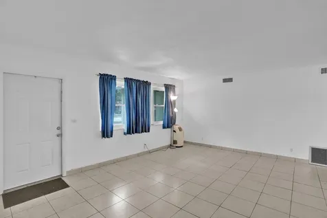 731 SW 71st Terrace Pembroke Pines FL 33023