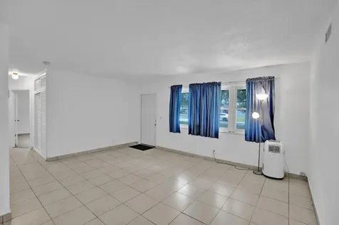 731 SW 71st Terrace Pembroke Pines FL 33023
