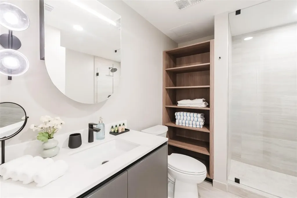 580 72nd Street Miami Beach FL 33141