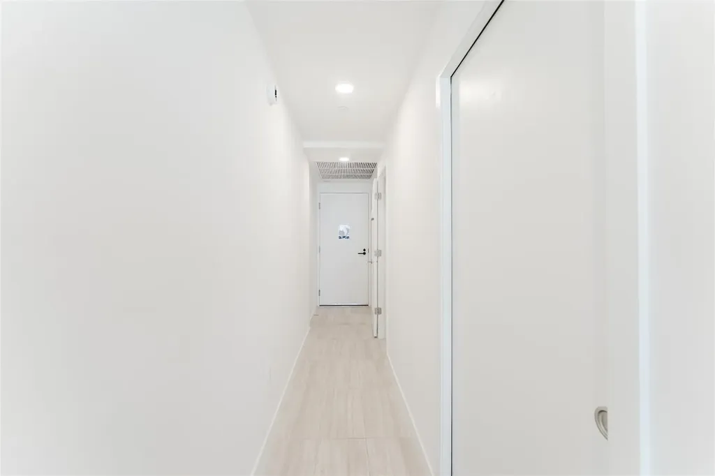 580 72nd Street Miami Beach FL 33141