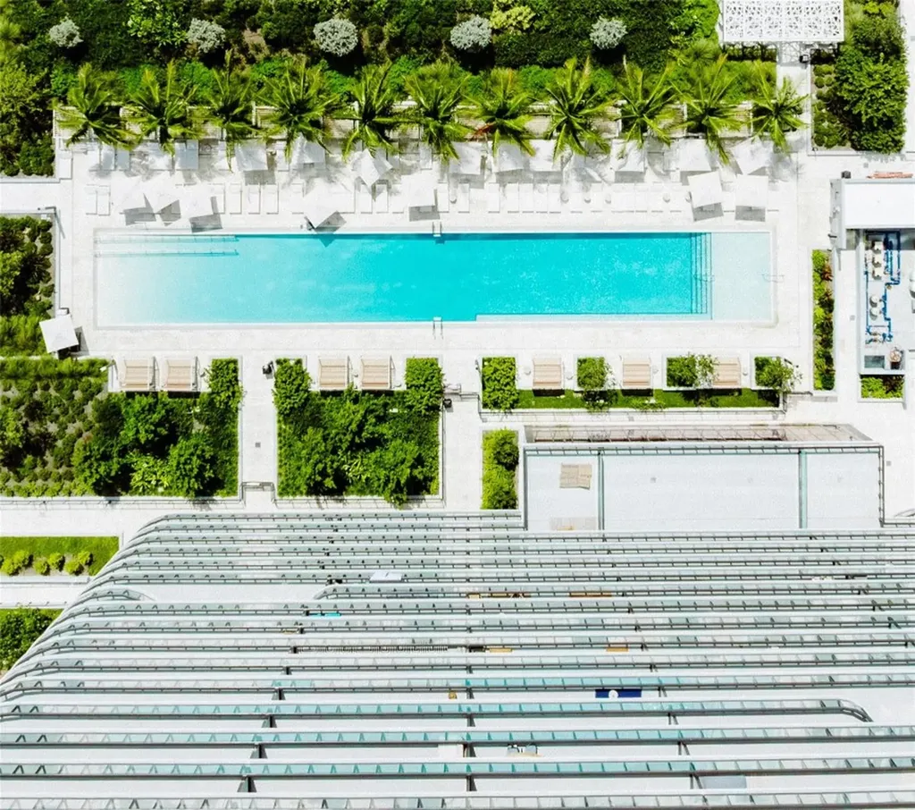 580 72nd Street Miami Beach FL 33141