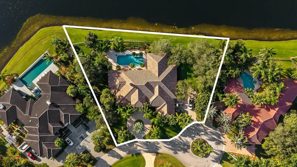 3060 Paddock Road Weston FL 33331