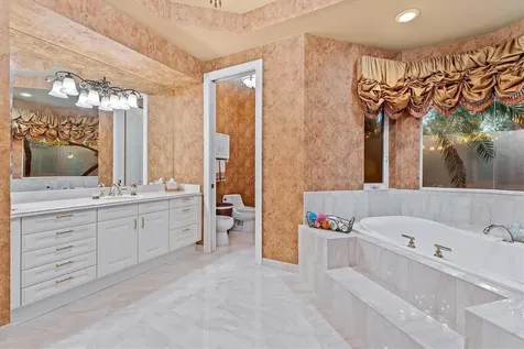 3060 Paddock Road Weston FL 33331