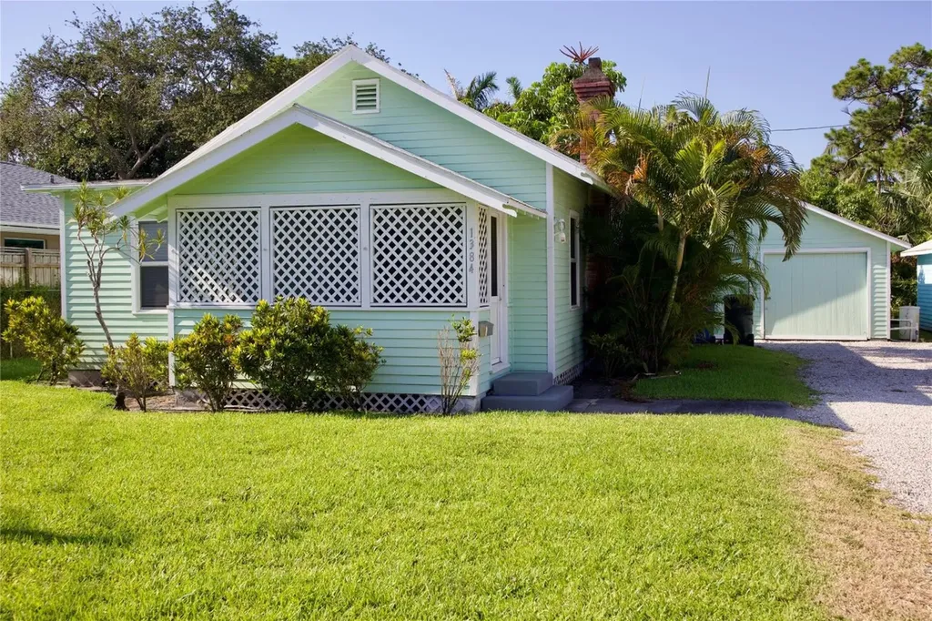 1338 -1384 NE -1384 35th Street Oakland Park FL 33334