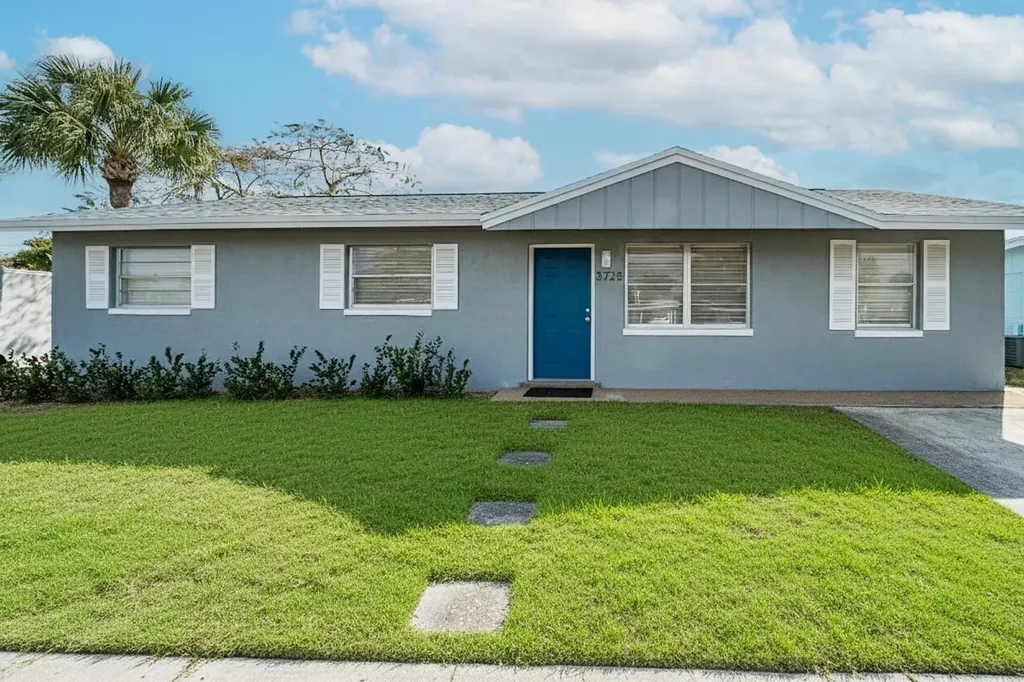 3728 Dunes Road Palm Beach Gardens FL 33410