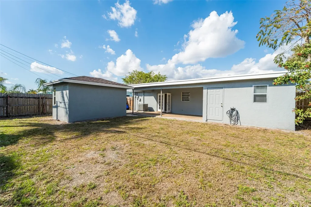 3728 Dunes Road Palm Beach Gardens FL 33410