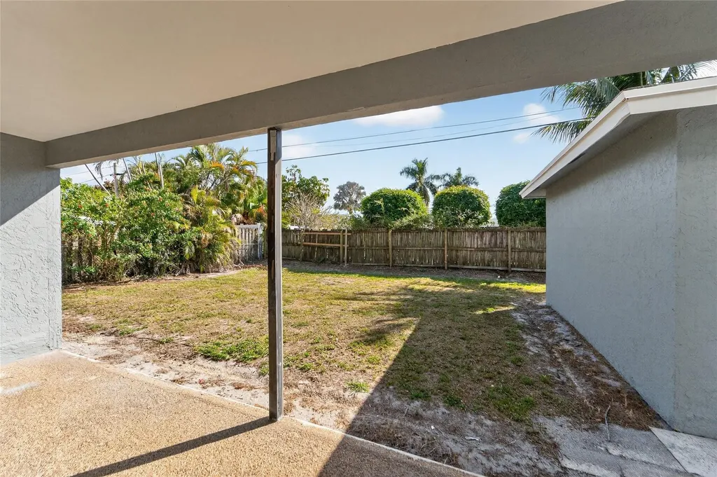 3728 Dunes Road Palm Beach Gardens FL 33410
