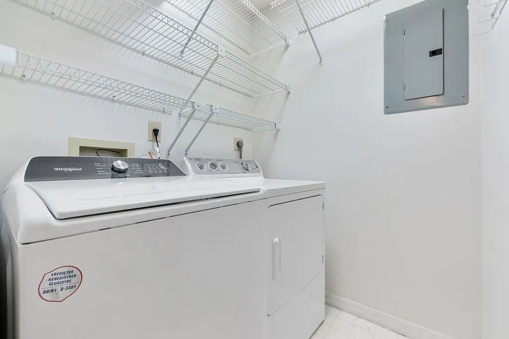 10382 NW 24th Place Sunrise FL 33322