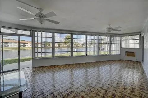 9807 NW 67th Court Tamarac FL 33321