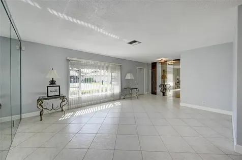 9807 NW 67th Court Tamarac FL 33321