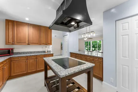 4811 Dorchester Mews Haverhill FL 33415