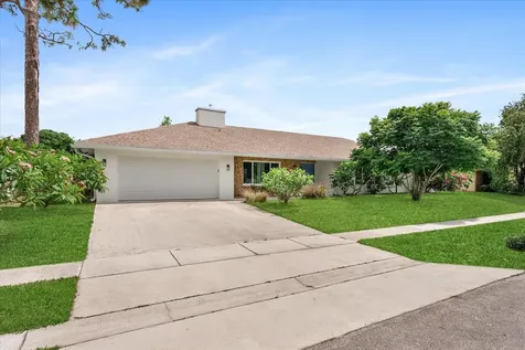 4811 Dorchester Mews Haverhill FL 33415